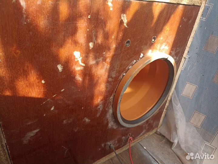 Сабвуфер и усилитель