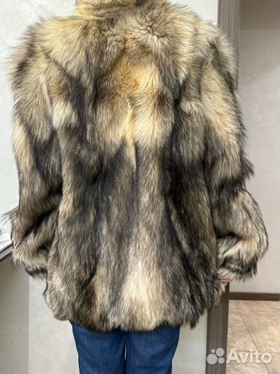 Шикарный полушубок волк Из Европы
