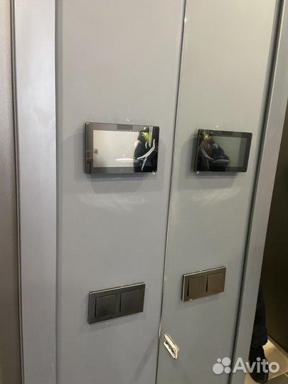 Видеодомофон с wifi/сенсорный экран + вызывная