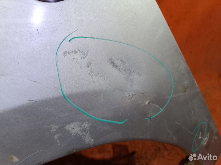 Крыло левое Nissan Leaf AZE0