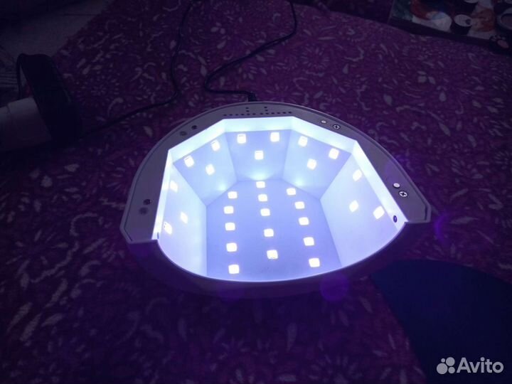 LED лампа для маникюра