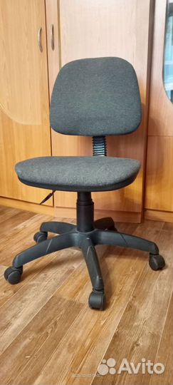 Офисное кресло бу