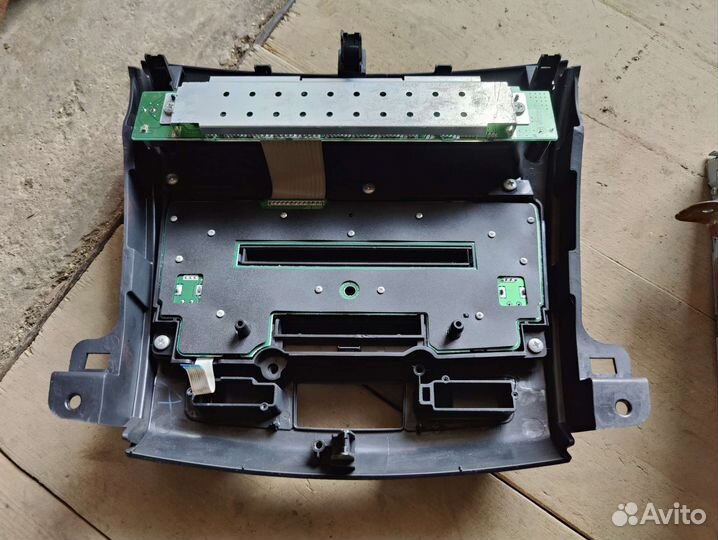 Магнитола штатная Outlander XL