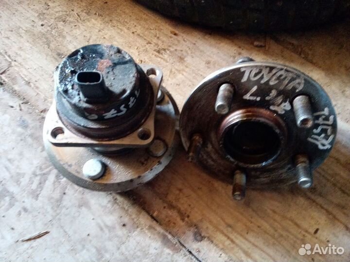 Задние ступицы Тойота авенсис