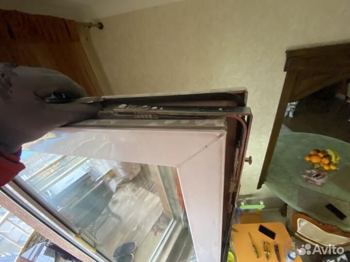 Срочный ремонт пластиковых окон. Выезд бесплатно