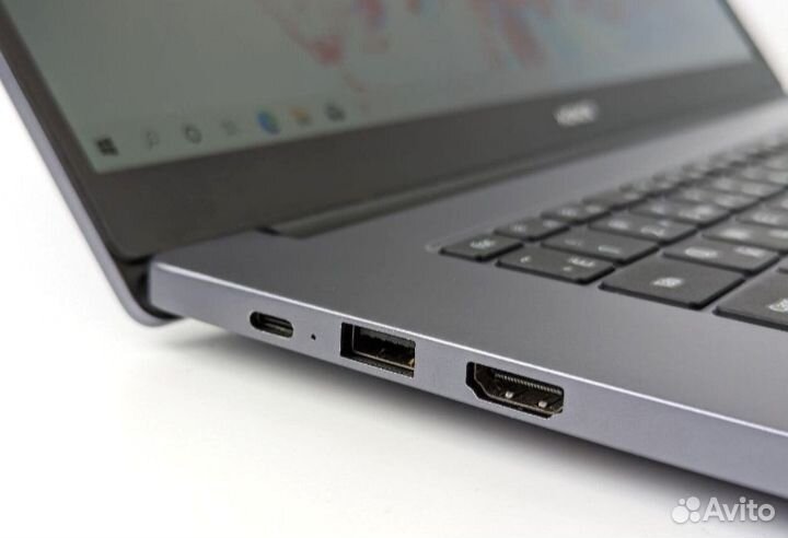 Honor MagicBook X 15 i5/8/512GB Space Grey