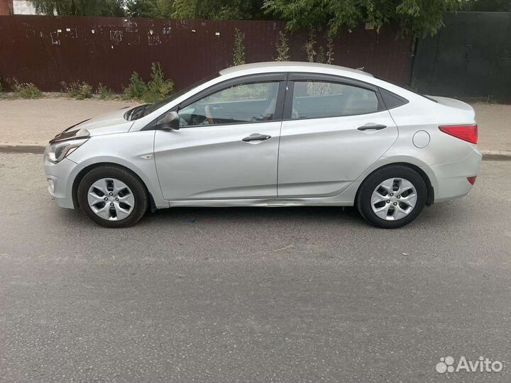 Hyundai Solaris 1.4 AT, 2016, 275 143 км