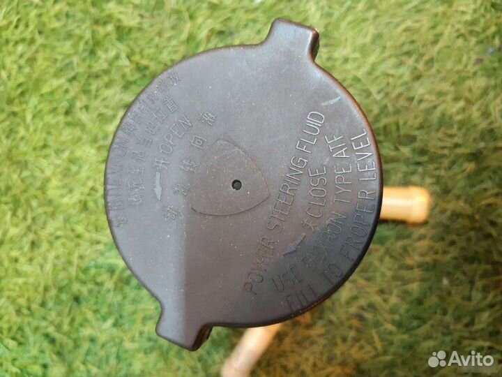 Бачок гур Geely Vision 2008