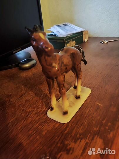 Статуэтки лошади