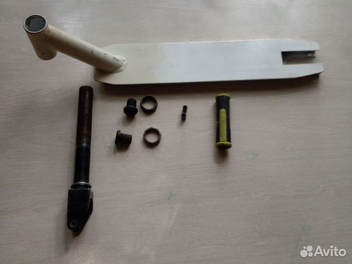 Запчасти для трюкового самоката
