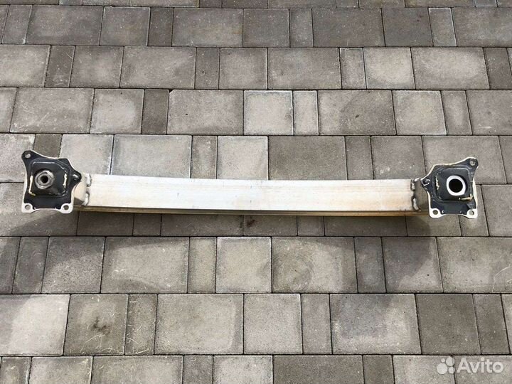 Усилитель заднего бампера audi A7