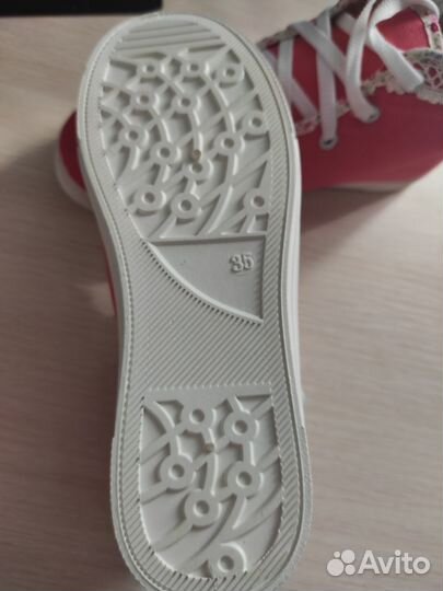 Кеды для девочки новые 35