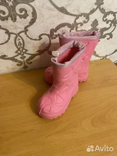 Детские резиновые сапоги 22 размер