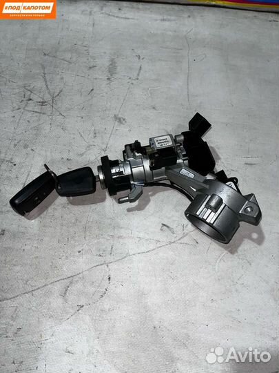 Замок зажигания Opel Astra J (2009 - 2012)