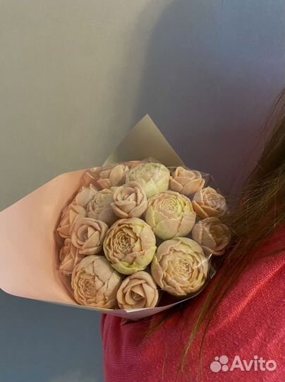 Букет из шоколадных цветов