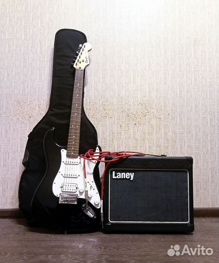 Электрогитара Fender Squier Bullet+комбоусилитель