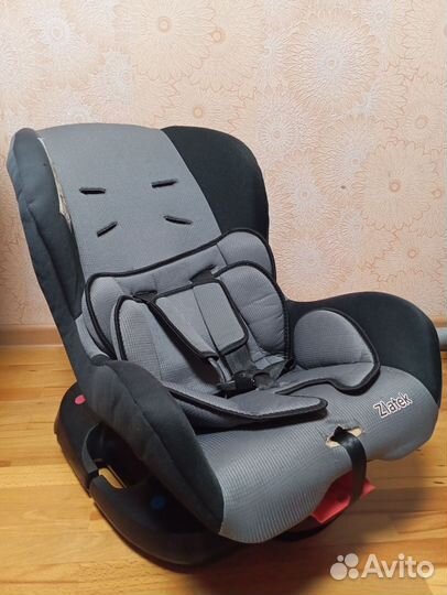 Автомобильное детское кресло