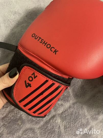 Боксерские перчатки 4 oz
