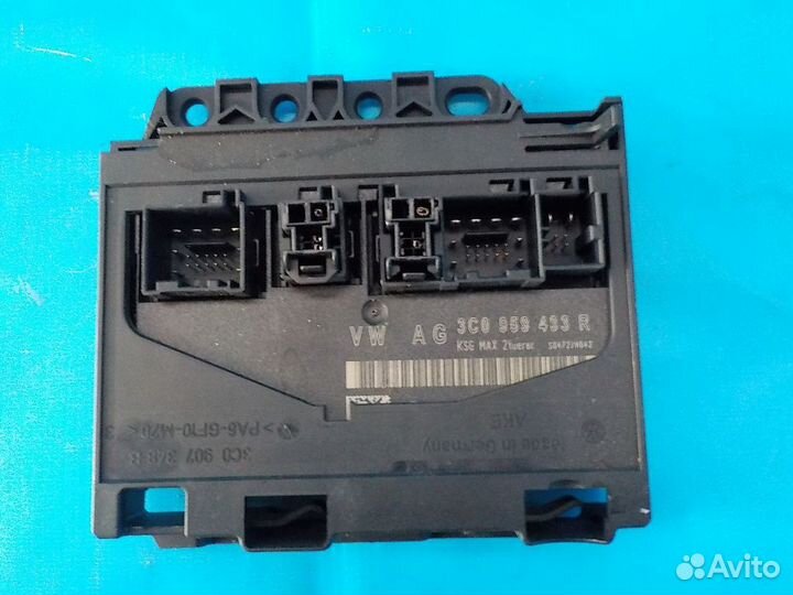 Блок управления комфорта volkswagen Passat B6 2005