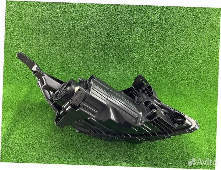 Фара левая Rio 3