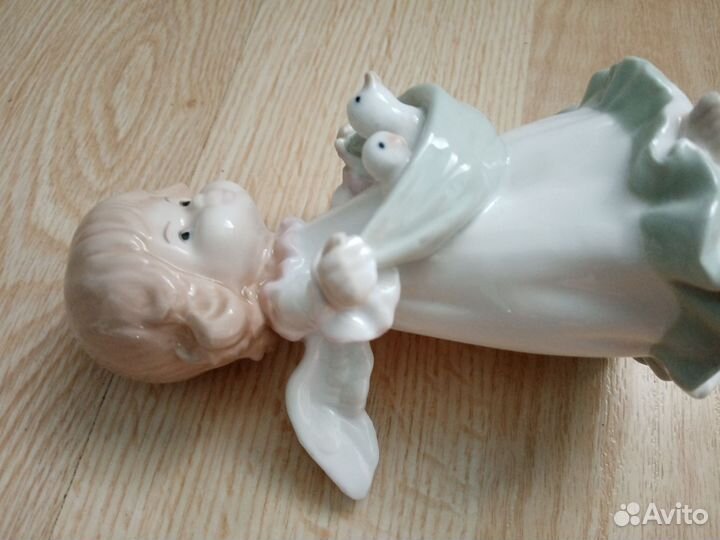 Статуэтка ангел