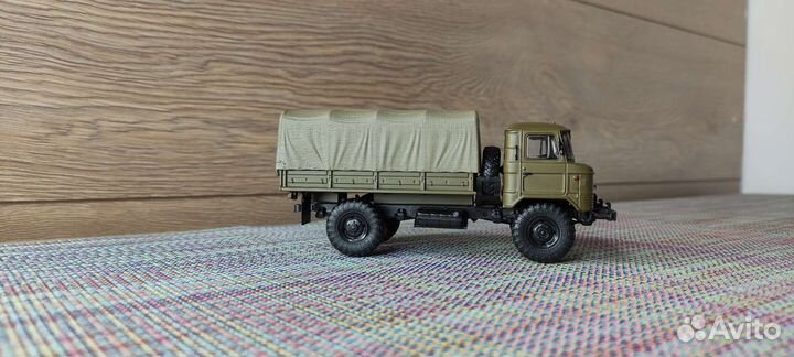 Газ 66 с тентом, 1/43