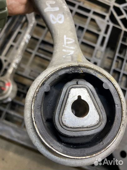 Передние рычаги BMW E90 E91 E92 E93