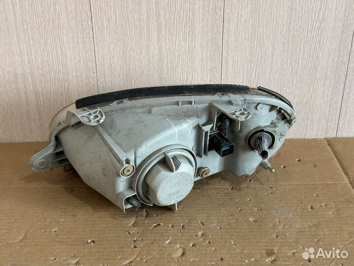 Фара правая Chevrolet Lanos