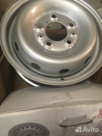 Диски новые R15 на Mercedes-benz Sprinter 903