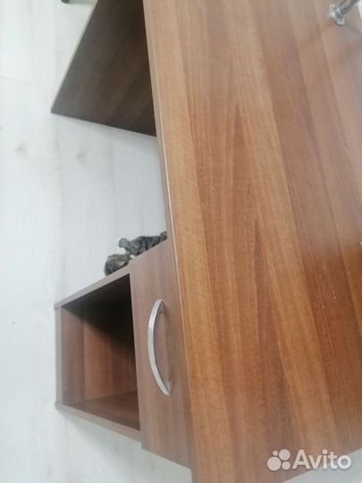 Компьютерный стол маленький бу