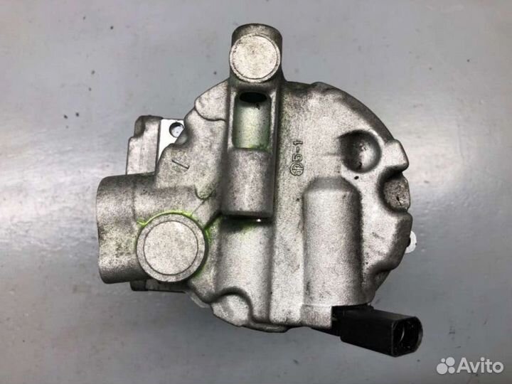 Компрессор кондиционера Audi A4 B7 2007 2.0 дизель