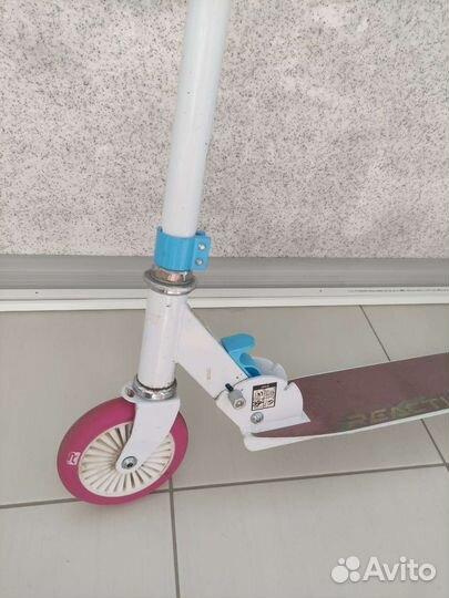 Самокат детский с раскладной ручкой. Металлический