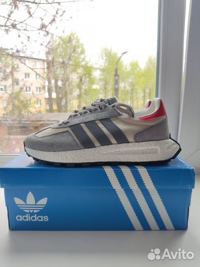 Кроссовки adidas retropy e5