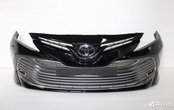 Toyota camry 70 Бампер черный в сборе 17-21