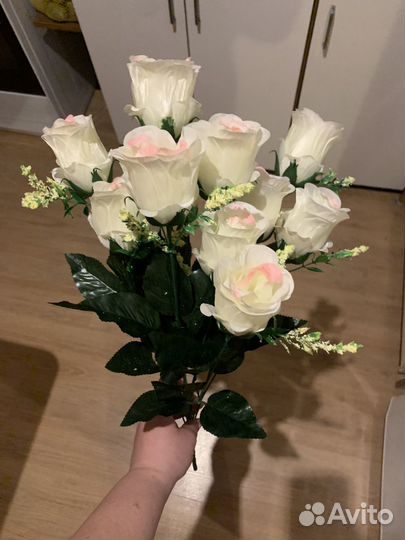 Букет из искусственных роз