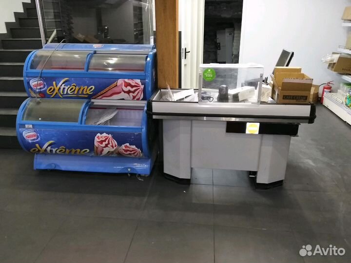 Витрины, горки, льдогенераторы, лари