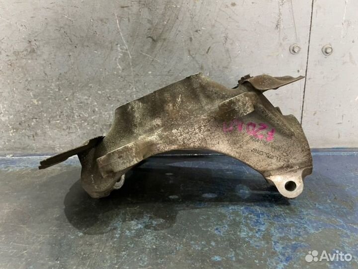 Кулак поворотный передний левый Bmw 1 F20