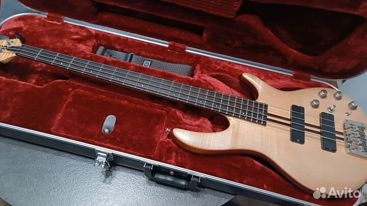 Бас гитара 4 струны