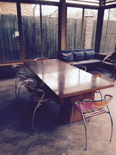 Коттедж 212 м² на участке 4 сот.