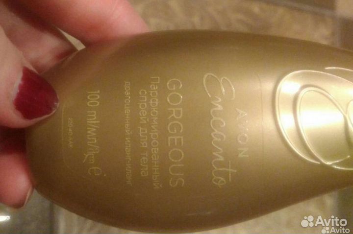 Avon encanto спрей для тела