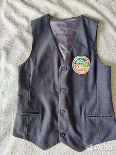 Жилет для мальчика школьная 158