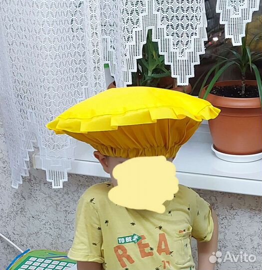 Шапка гриба лисичка новая