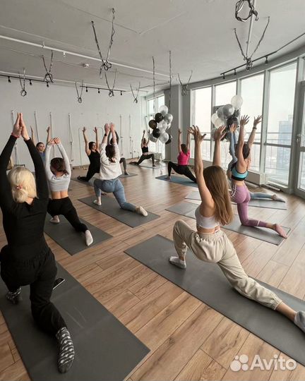 Фитнес и йога для девушек