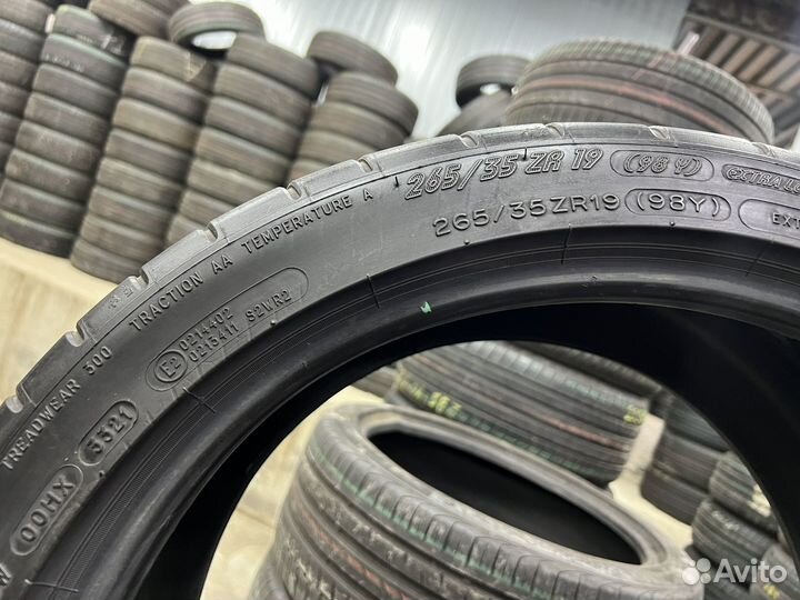 Michelin Pilot Sport 4 265/35 R19 и 305/30 R19