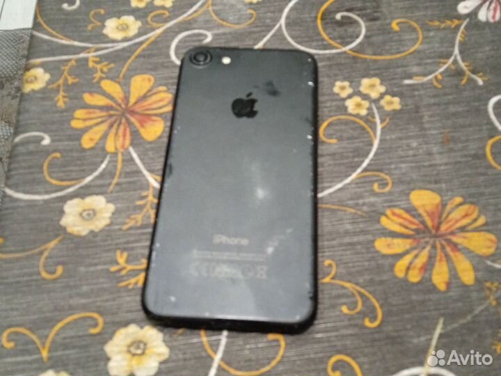 iPhone 7, 128 ГБ