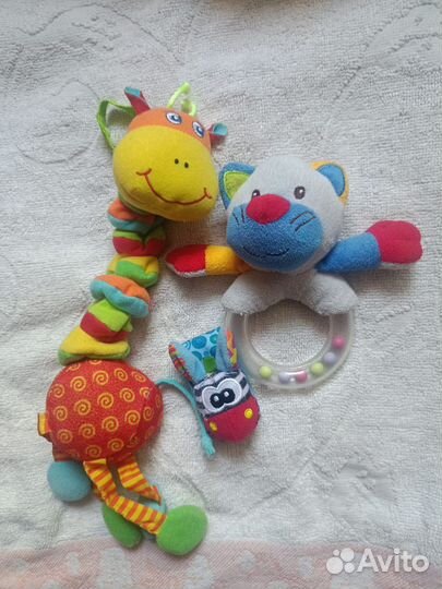 Мягкие погремушки пакетом