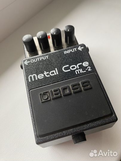 Гитарная педаль boss Metal Core ML-2