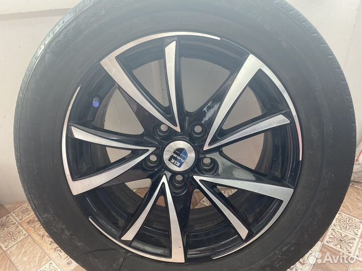 Колеса летние с дисками r16 215 60