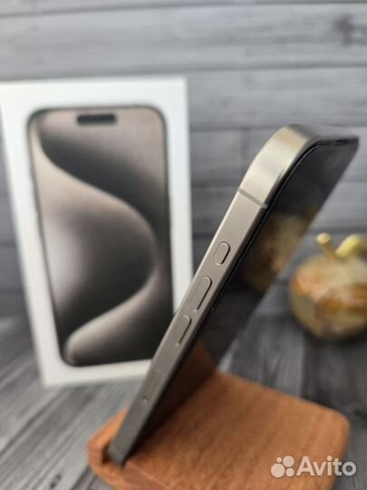 iPhone 15 Pro, 256 ГБ