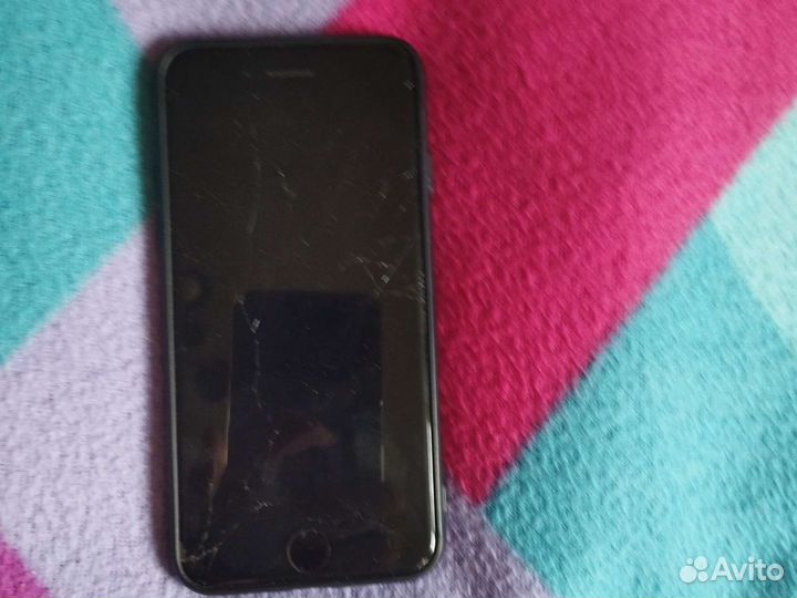 iPhone 7, 32 ГБ
